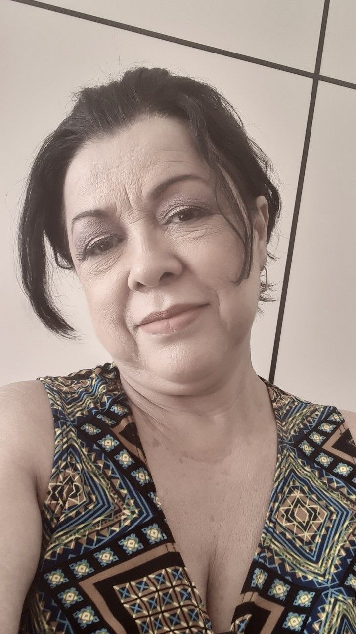 Sandra L.