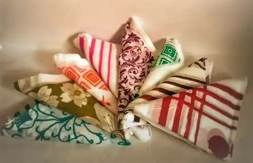 Handmade - Embroidery Hankies