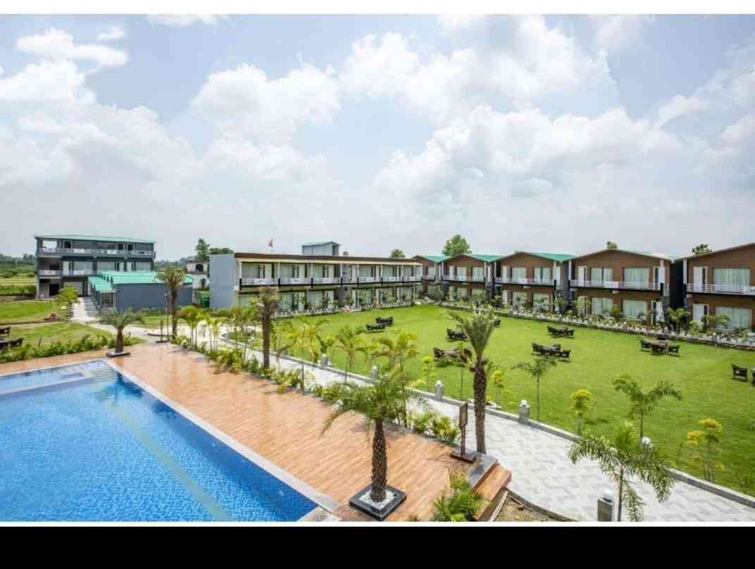 Courtyard Resort
