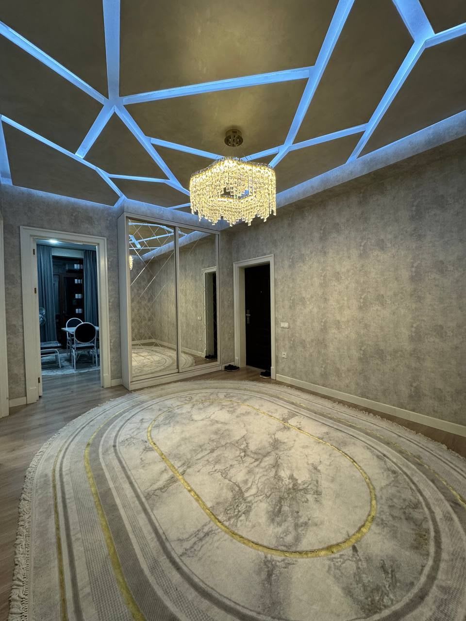 Duplex 6ta xona, 184kv.m