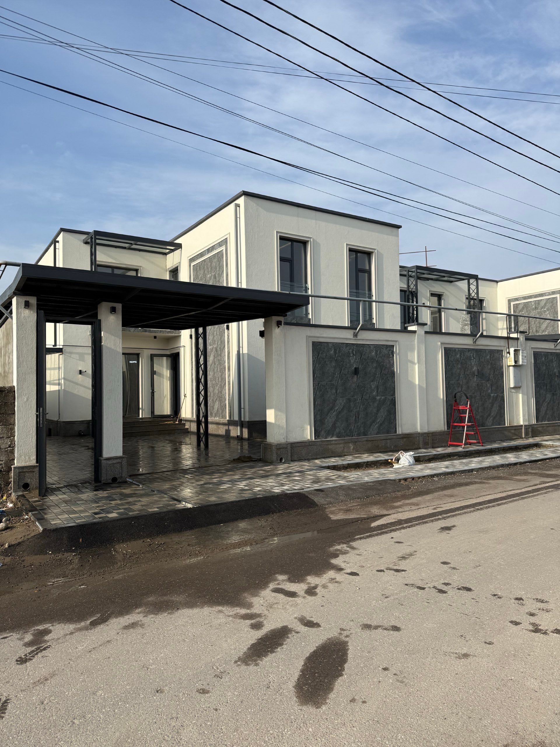 Bektemir tumanida 2 sotixli zamonaviy hovli sotiladi