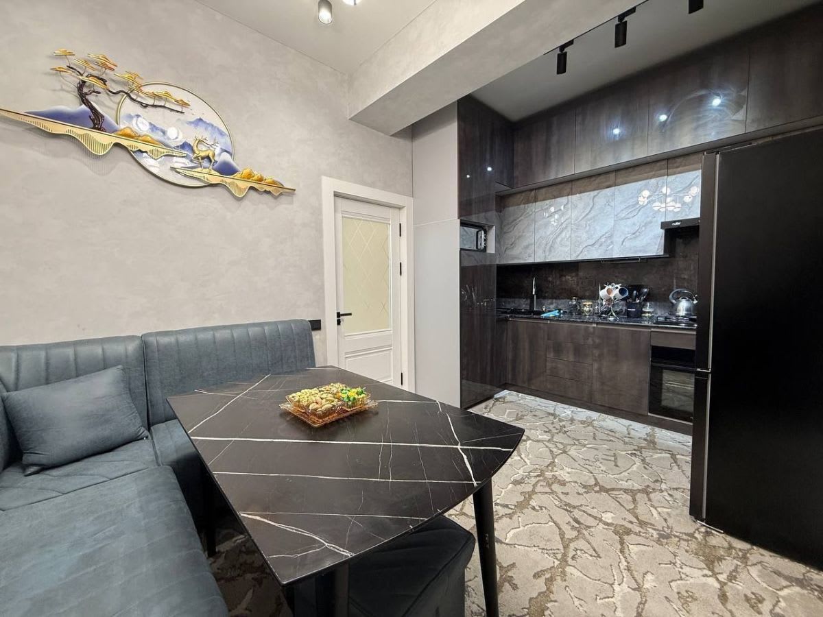 Продам Юнусабад 8, 4/2/10 новостройка