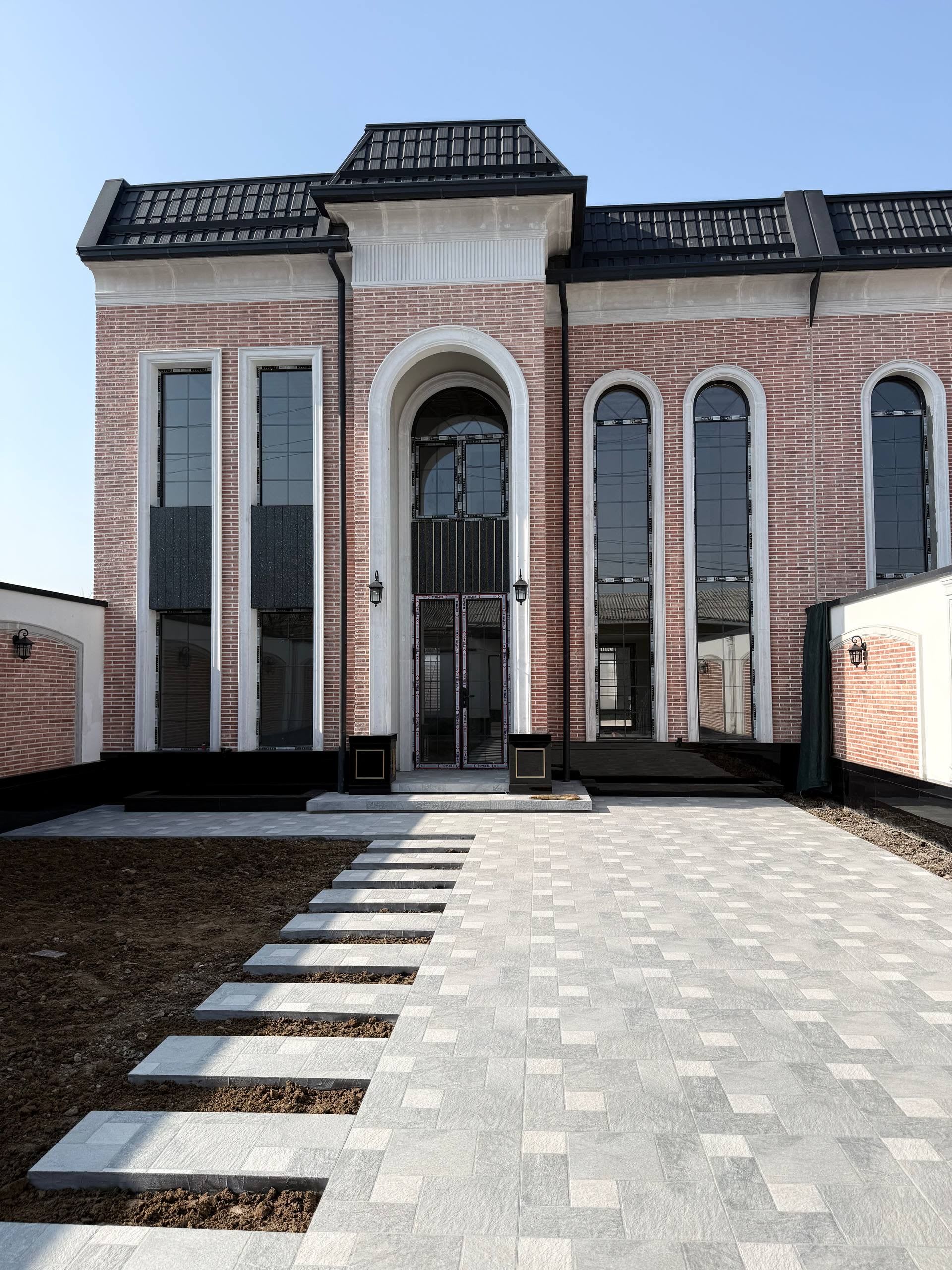 Beruniy Villa sotiladi (Toshkent Sergili)