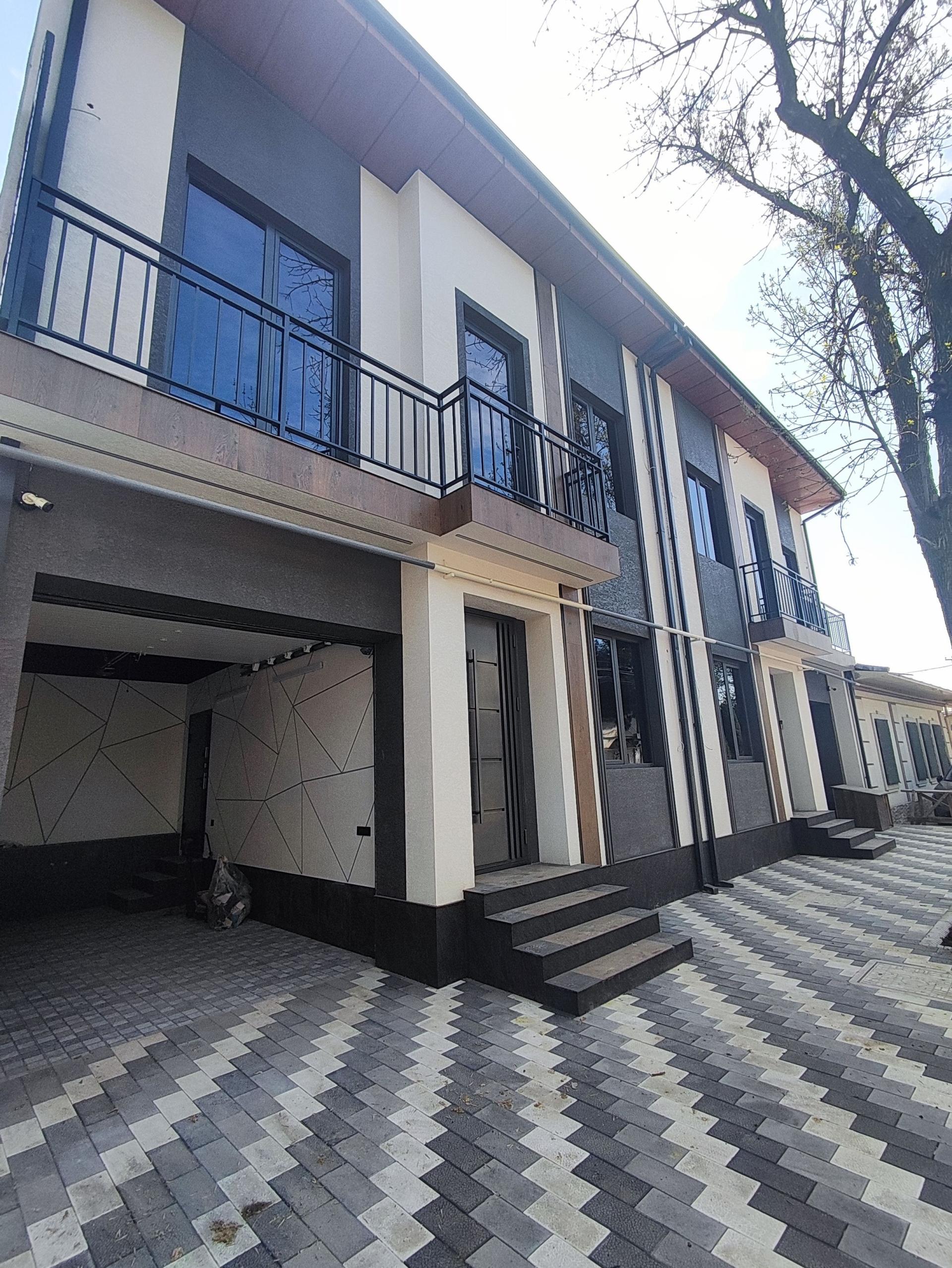 Срочно 2 та HI TIC КОТЕДЖла сотилади 