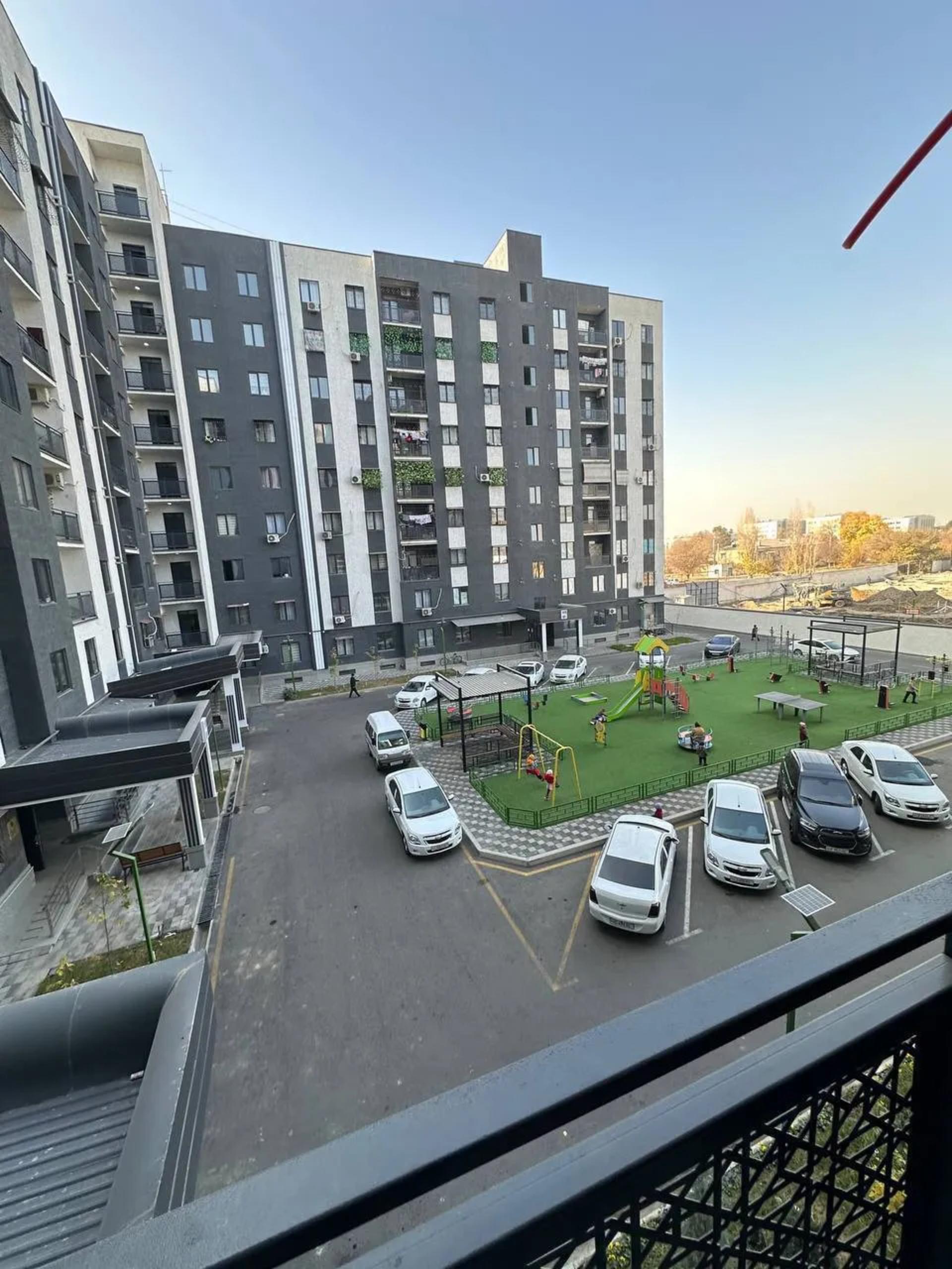 Yashnobod 1 xonali kvartira sotiladi - Farg'ona yo'li 700 metr