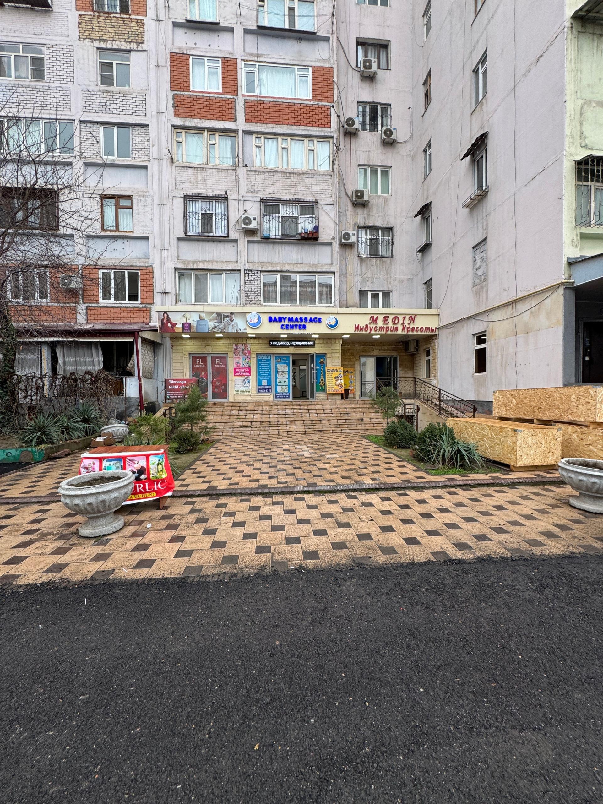 Tayyor biznes sotiladi arendatorlariyam bor