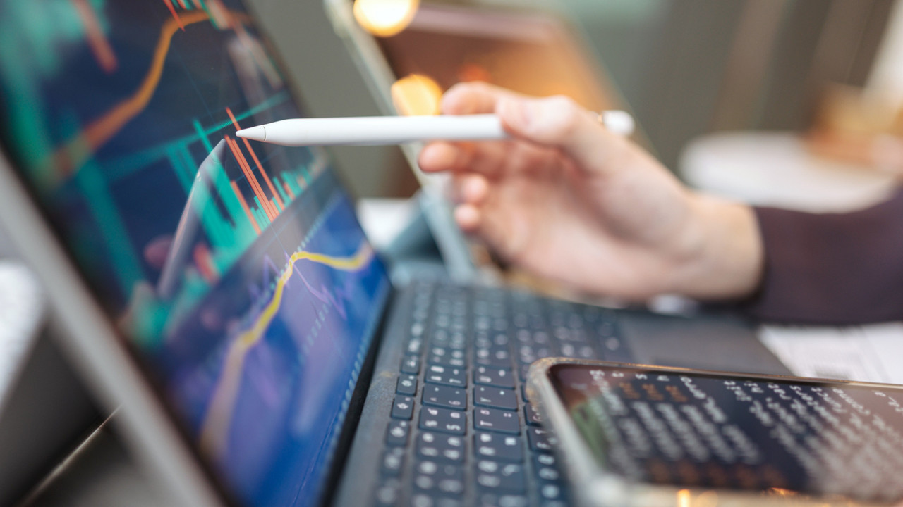 Türkiye's Investment Funds See Major Weekly Swings