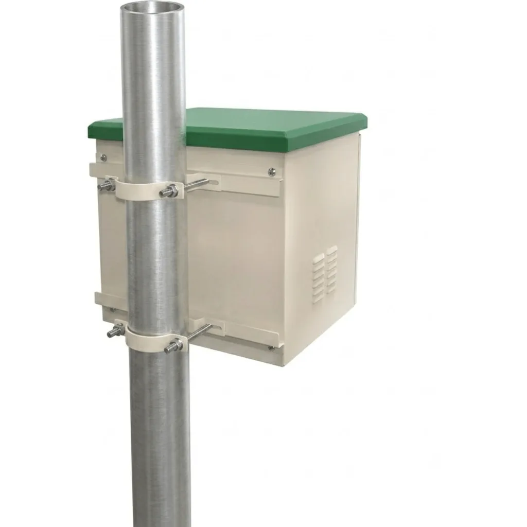 Imagen 3 de LINKMADE Kit p/montaje en poste Rack Exterior RK10-4LE/6LE RK17-4/6LE