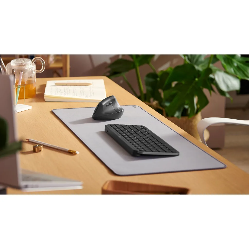Imagen 10 de Mouse Ergonónico Inalámbrico Logitech Lift Vertical 4000DPI 6 BT Rosado