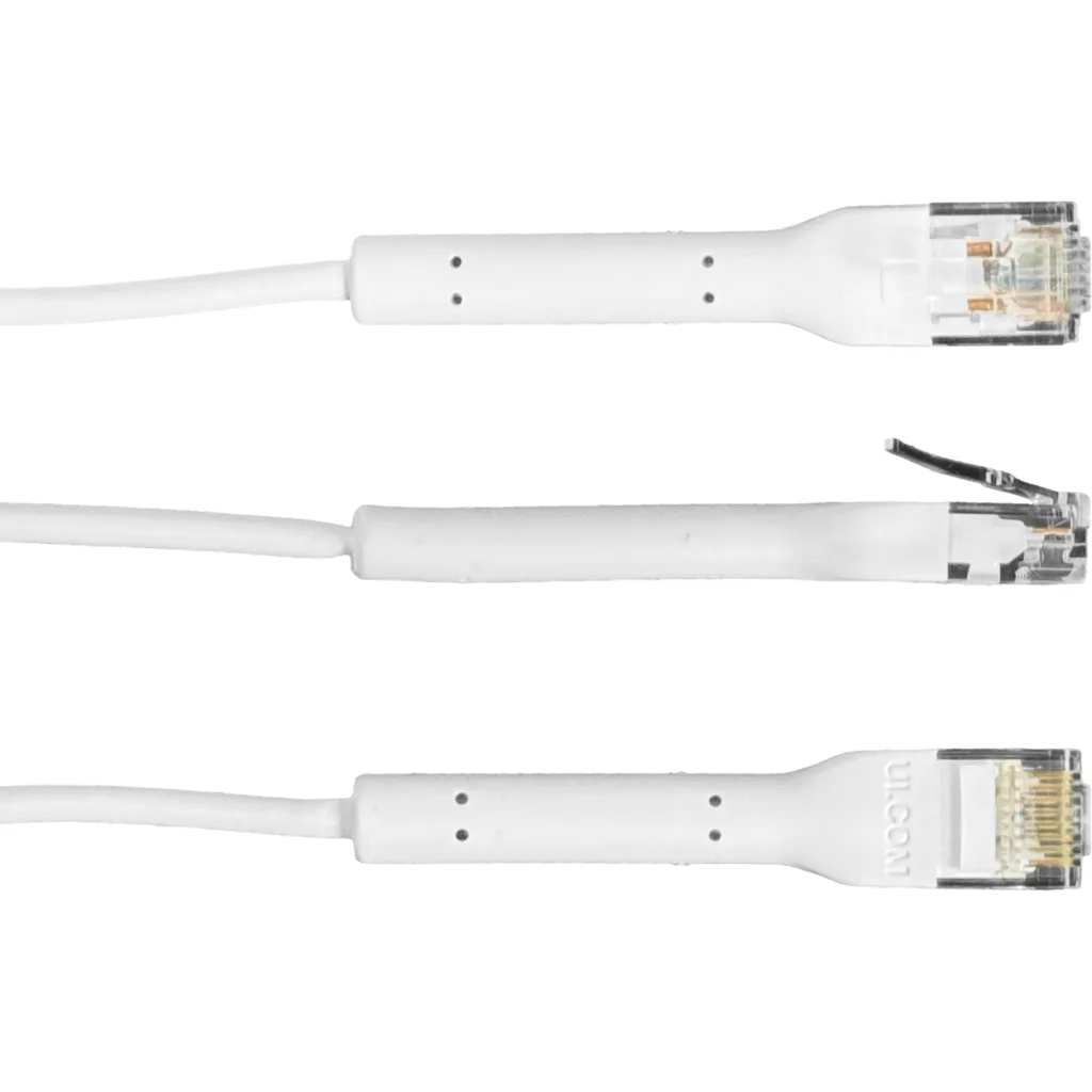 Imagen 3 de Cable de Red Ubiquiti Cat6 RJ-45 30cm Color BLANCO