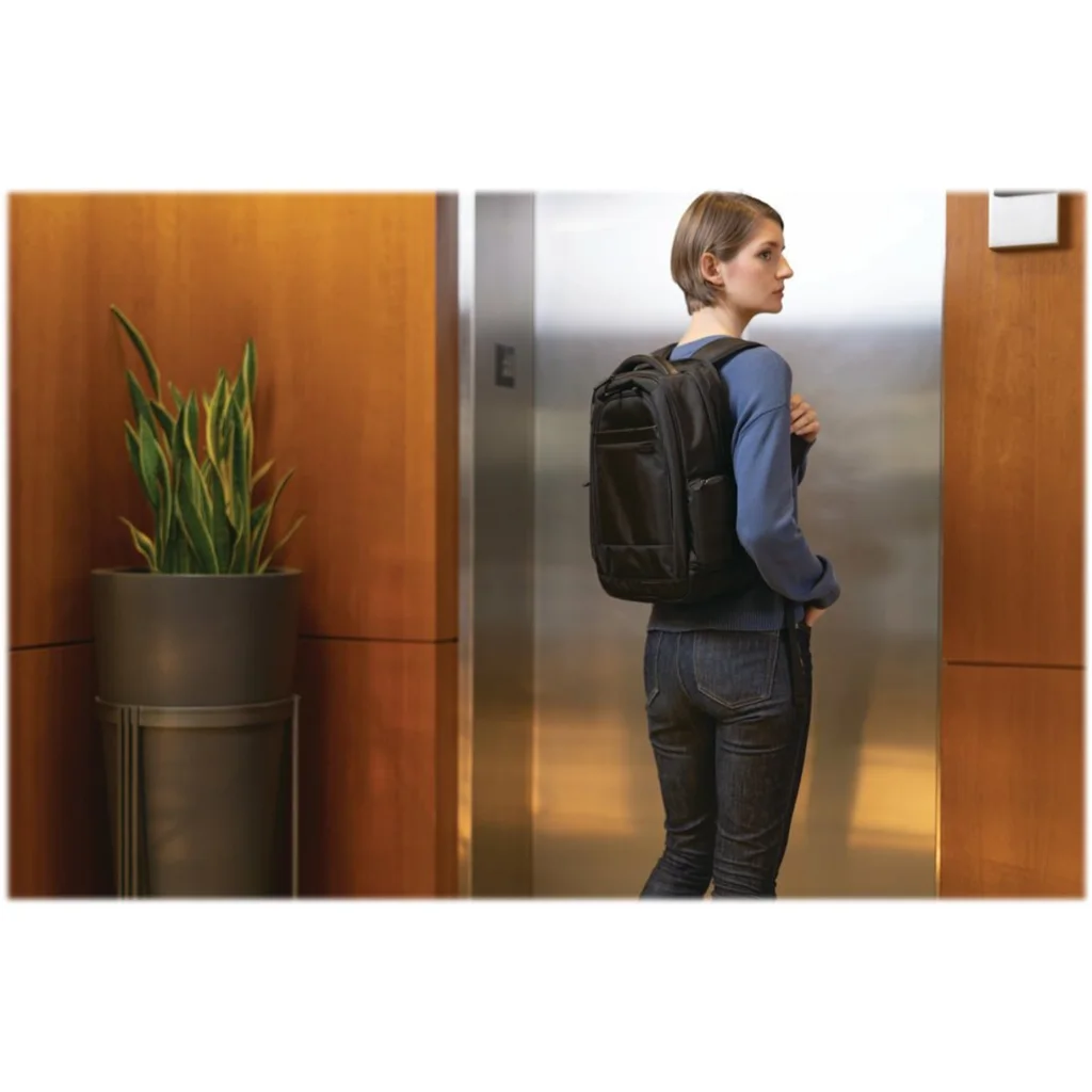 Imagen 15 de Mochila Notebook Kensington K60383WW Contour 2.0 Executive Color Negro