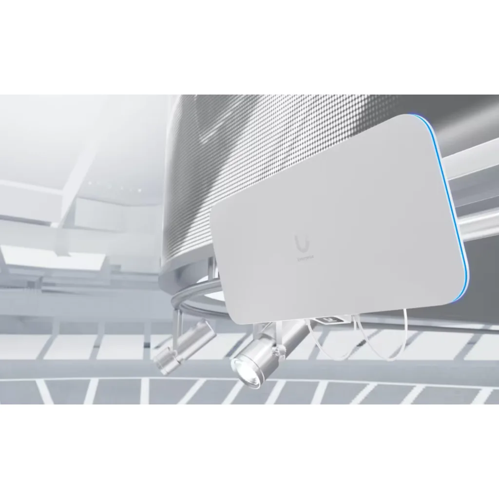 Imagen 6 de UniFi AP WiFi 7 Exterior - 5GHz (4x2 4 8.6Gbps 11dbi) 6GHz(4x4 6Gbps 11dbi)   (1