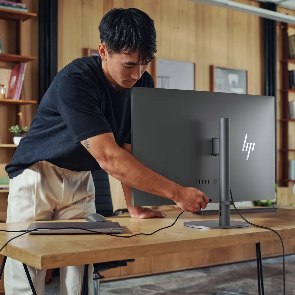 Imagen 8 de Computador HP AIO OmniStudio X 32-c0001la Ultra 7 155H 16GB 1TB 31.5" W11H