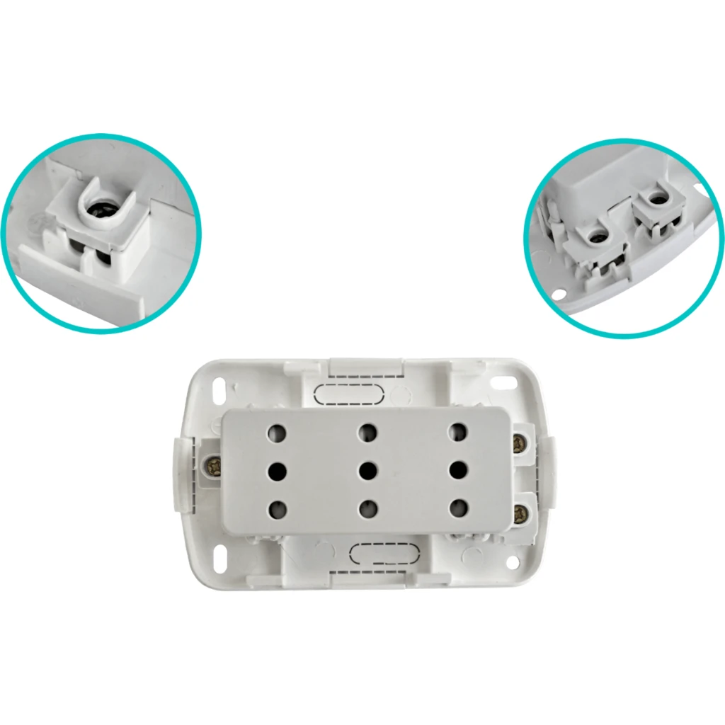 KALOP 3-Enchufes Sobrepuesto Blanco con-Tierra Tekna KS39673