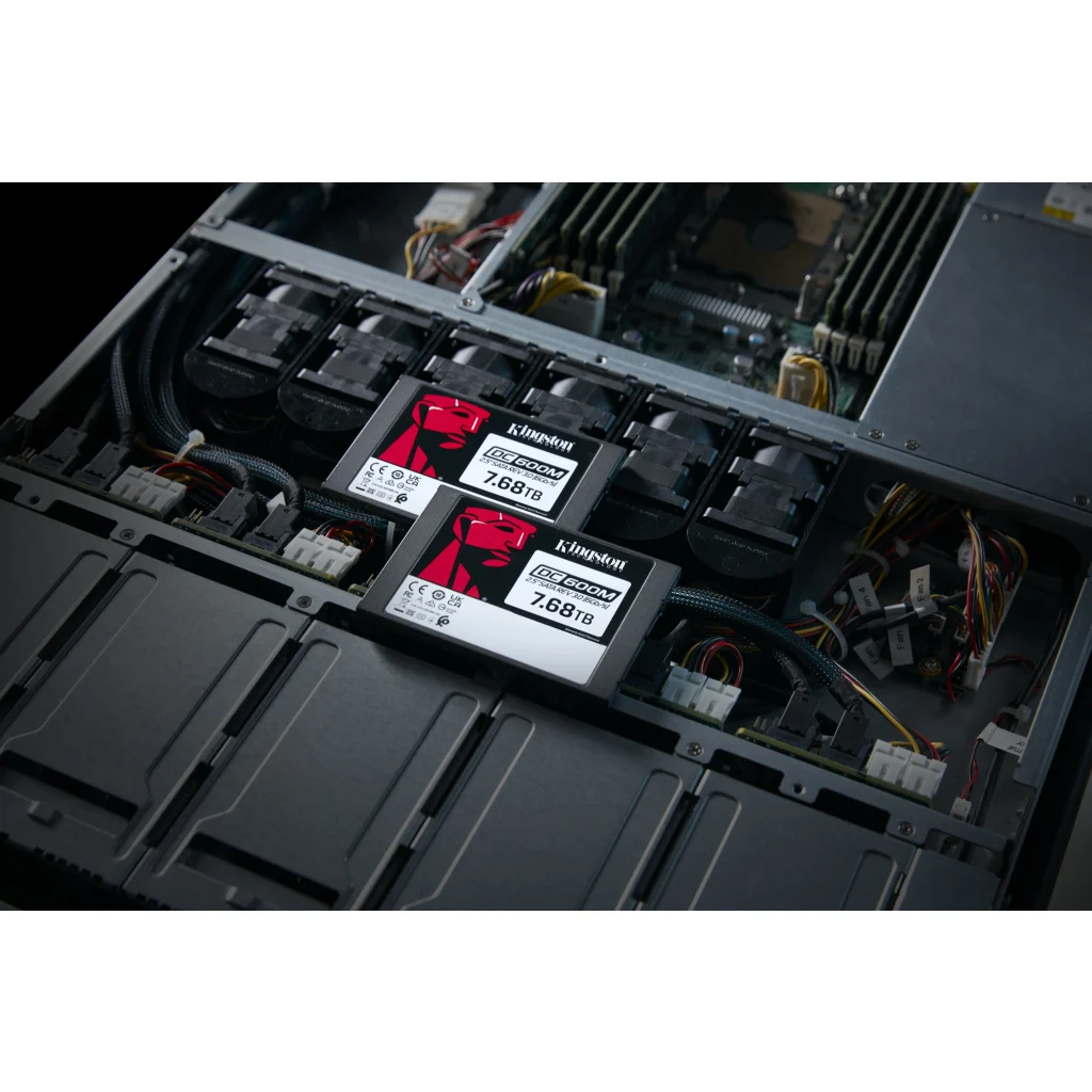 Imagen 4 de Unidad SSD Kingston DC600M 7.68TB 2.5" 7mm SATA NAND TLC 3D Lec560MBs Esc530MBs