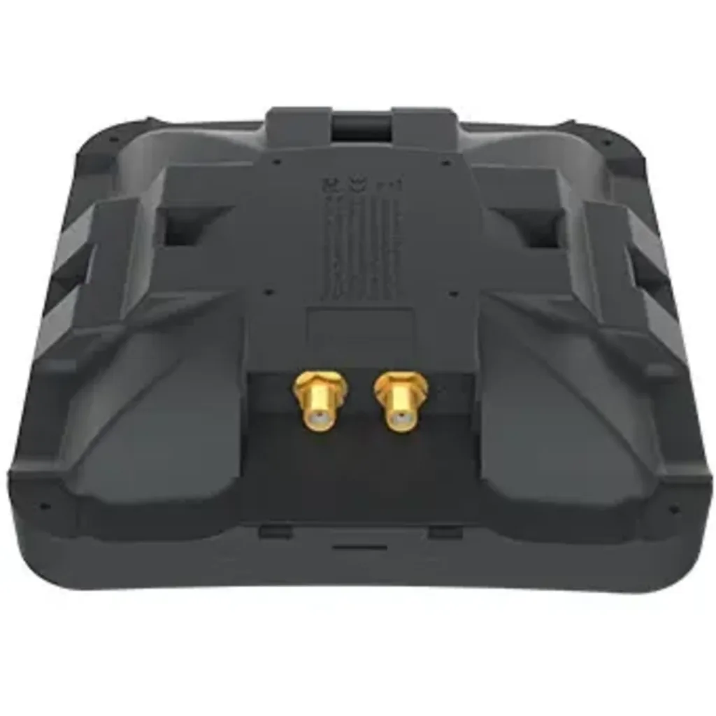 MIKROTIK mANT LTE 5o LTE antenna with two SMA connectors