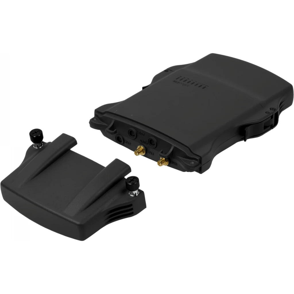 Imagen 7 de MIKROTIK 2X2 27DBM 2-RPSMA 1-MPCIE 1SIM L4 1-1000 1-SFP 1USB EXT 922D