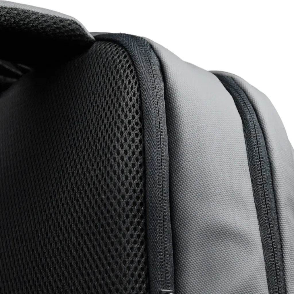 Imagen 10 de Klip Xtreme - Notebook carrying backpack - 15.6" - Polyester - Dark gray - KNB-896GR