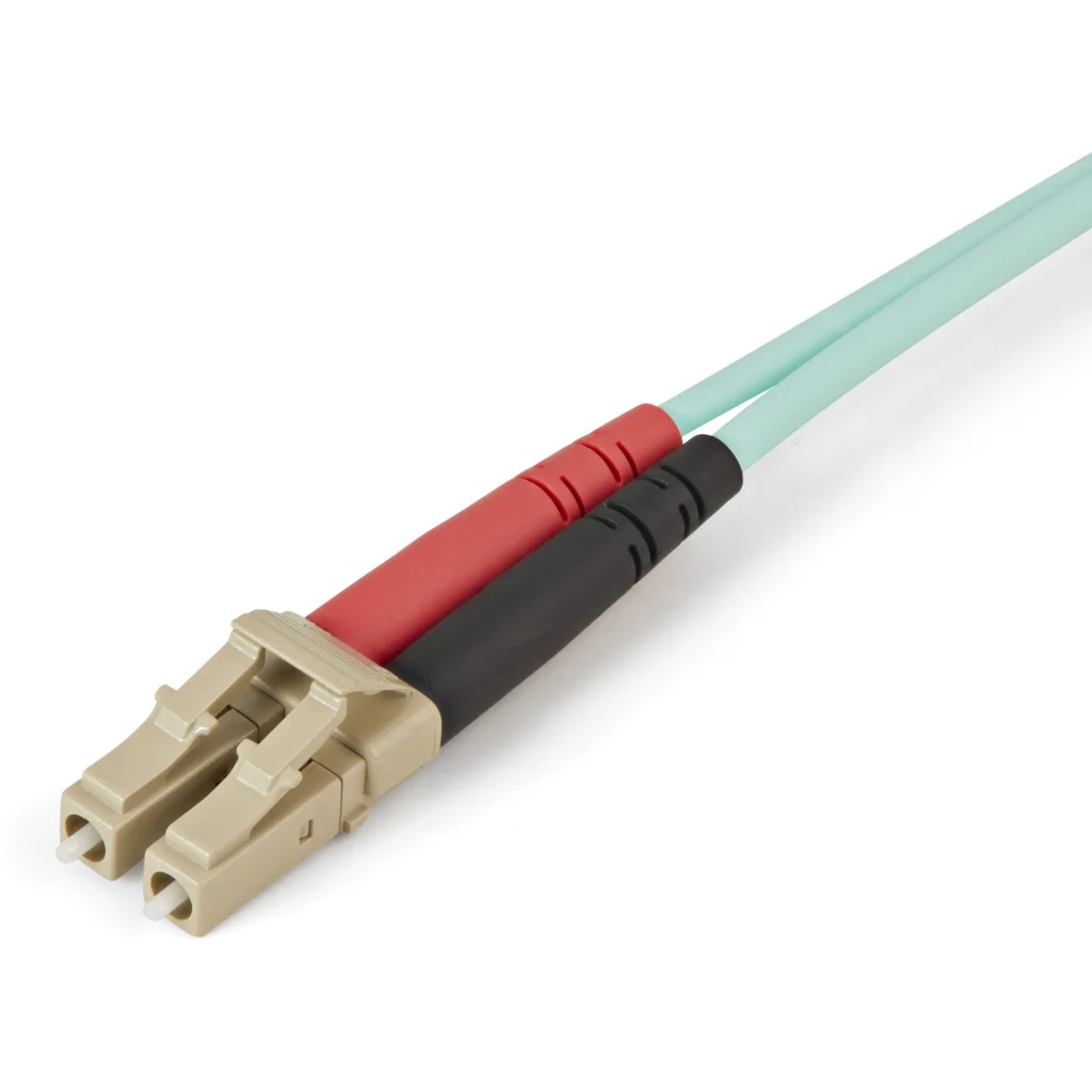 Imagen 1 de 5m Aqua MM 50/125 OM4 Fiber Optic Cable