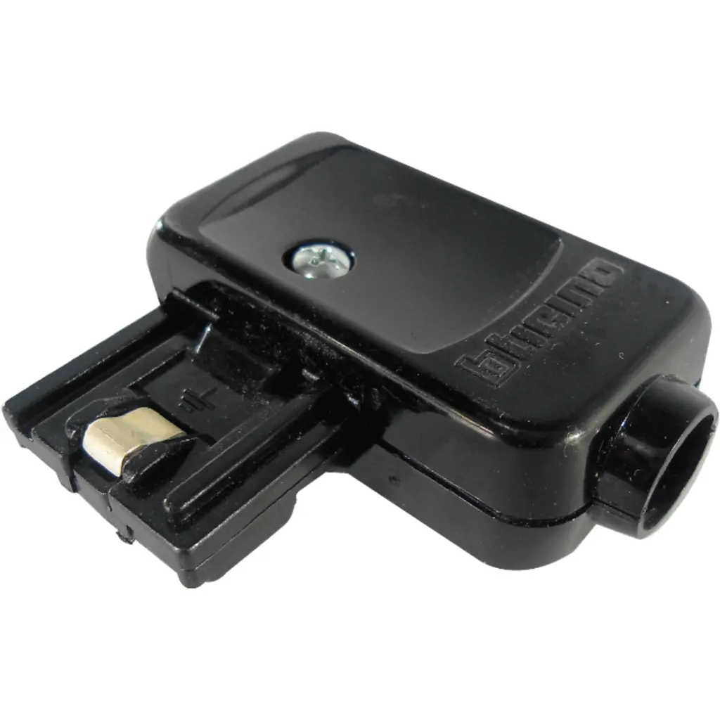 BTICINO 2300 ENCHUFE MACHO SEGURIDAD 16A 2P+T MAGIC