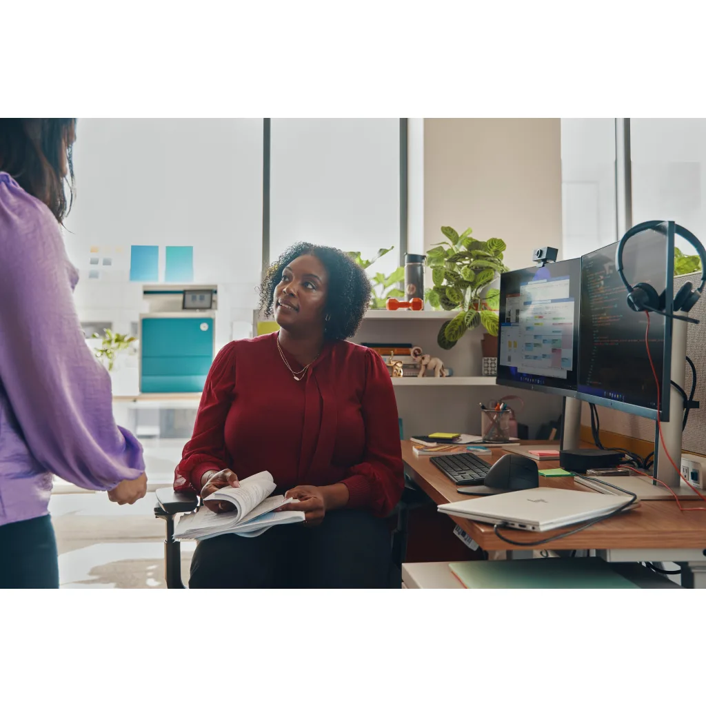 Imagen 3 de Audífonos Alámbricos Poly Blackwire 3320, Microsoft Teams Certf. USB-C/A adapt.