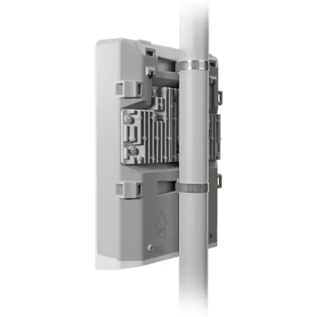 MIKROTIK NETFIBER9 5-SFP 1-1000 4-SFP+10G L5 inc-48V Switch CRS310-1G-5S-4S+OUT