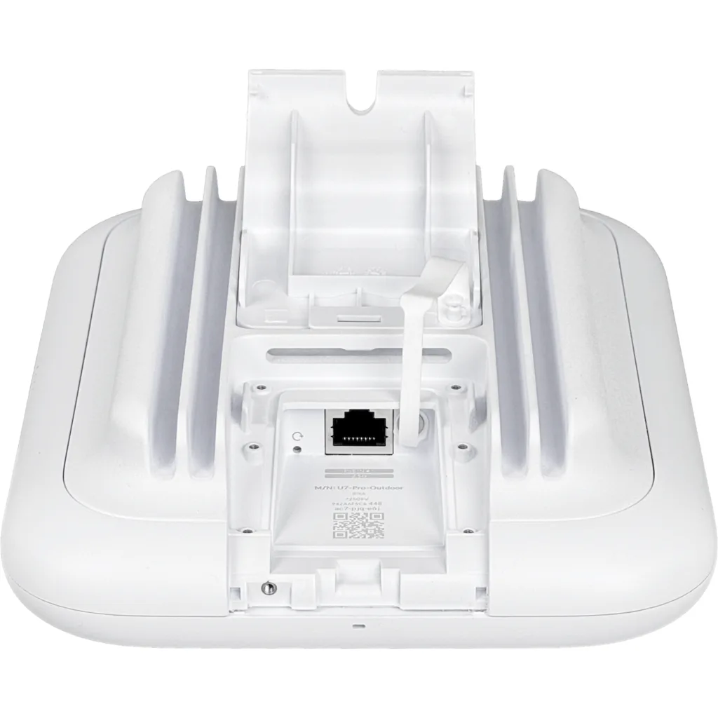 Imagen 4 de UBIQUITI 2,4/5/6GHz 2x2x2 10Gbps 1-2500 WiFi7 8/11/10dBi IP67 req-PoE+