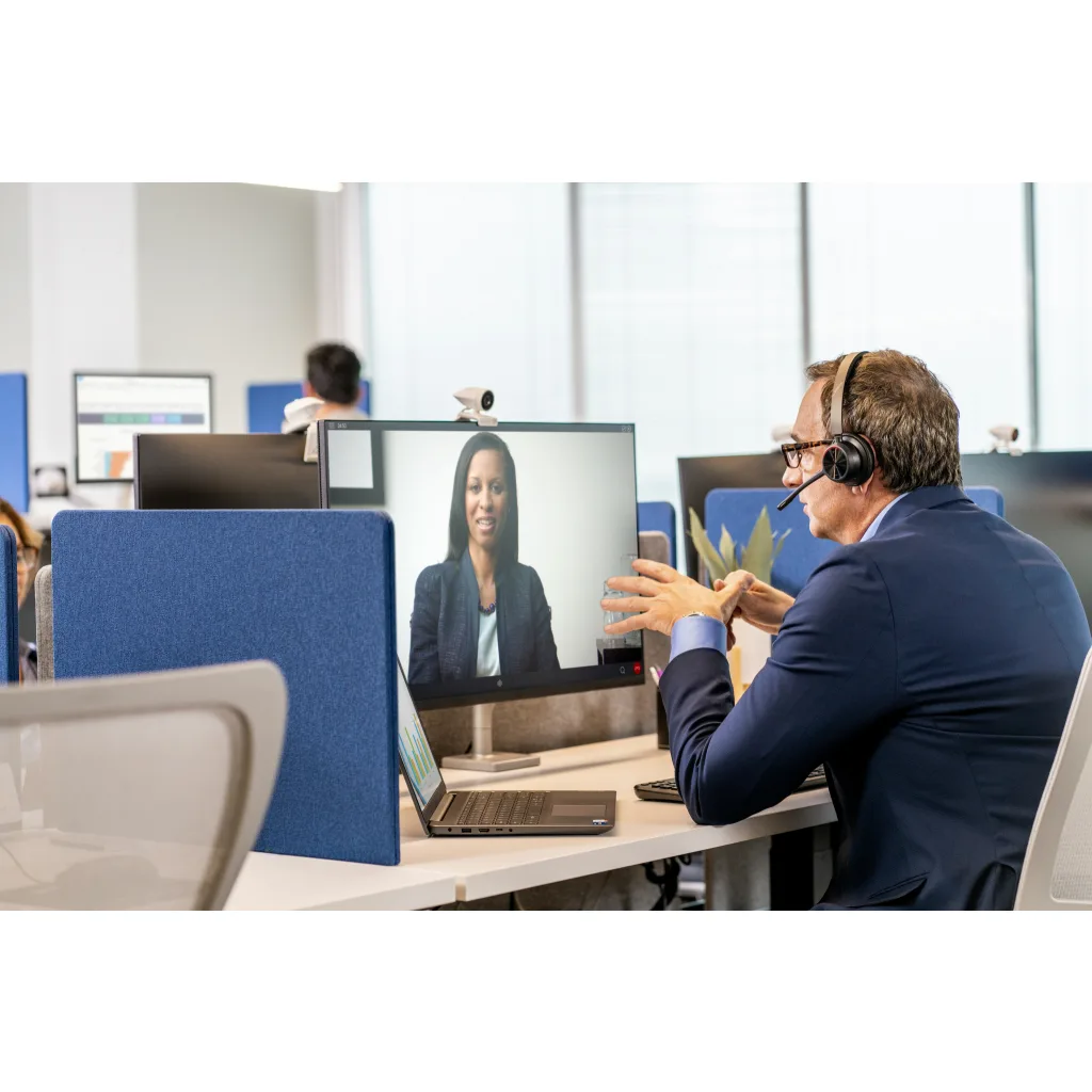 Imagen 6 de Audífonos Poly VOYAGER 4320, Adaptador USB-A Bluetooth BT700 Teams/Zoom