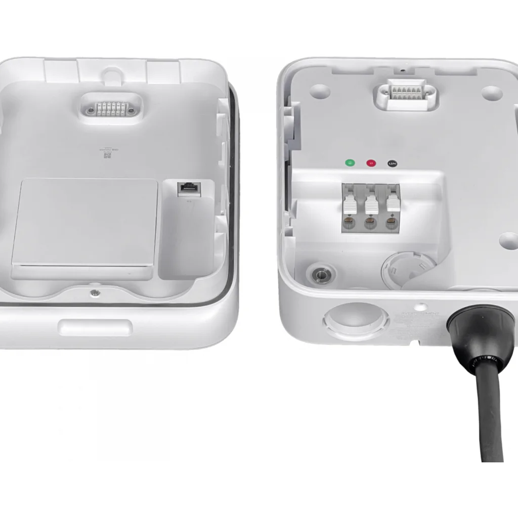 Imagen 1 de UBIQUITI 1,7-Pulg 11kW Estacion Carga NFC Wifi UID UniFi UC-EV-Station