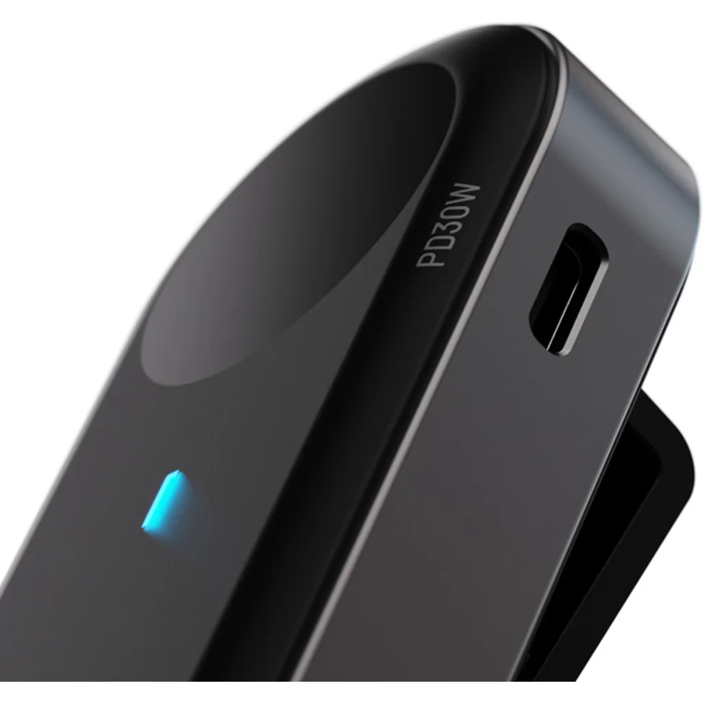 Imagen 4 de Klip Xtreme KCC-100 - Car power adapter - 100 Watt - 4x 24pin USB-C / 2x 9pin USB-A - Cellular phone / Tablet - Car - Para Smartphones, tablets, small devices