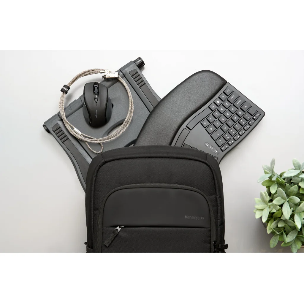 Imagen 6 de Mochila Kensington EcoFriendly EQ para Notebook de 16" Color Negro