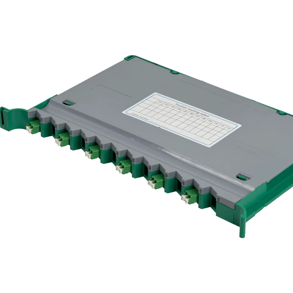 Bandeja 12-LC/APC para Cabecera tipo ODF incluye pigtails-SM y coplas