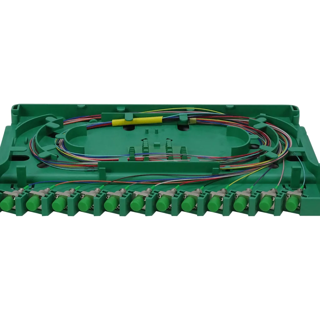 Bandeja 12-FC/APC para Cabecera tipo ODF incluye pigtails-SM y coplas