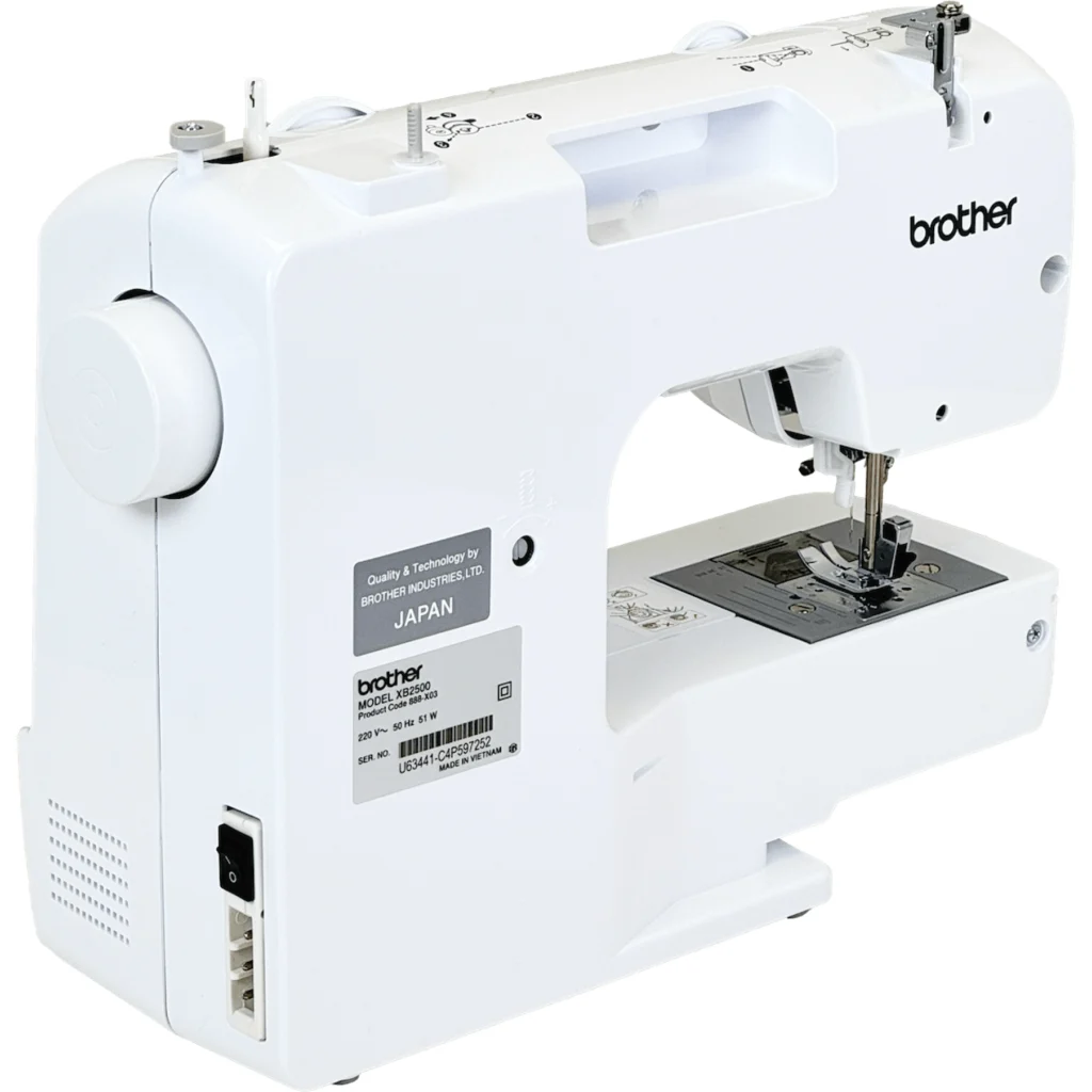 BROTHER Maquina de Coser Mecanica de 25 Puntadas