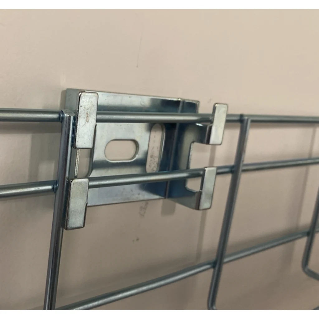 Imagen 3 de LINKCHIP Soporte Mural 77x45x20mm p/Escalerilla Canasto Malla Hilo