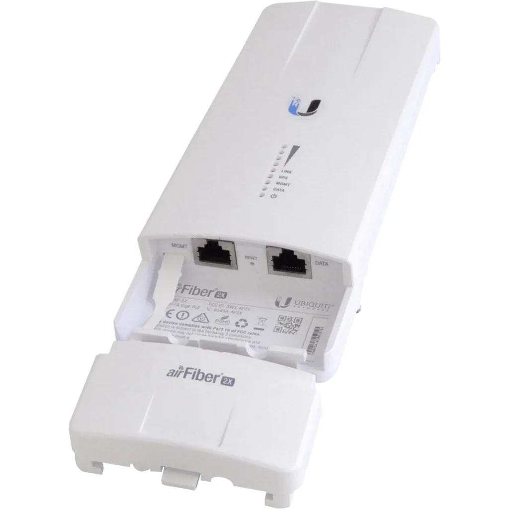 Imagen 2 de UBIQUITI 2,4-2,5GHz 2-RPSMA-H 1-.SMA-H/GPS 1-1000 1-MGMT 500Mbps 200km