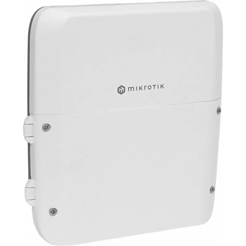 Imagen 4 de Router RB5009UPr outdoor con 7 Gigabit PoE, 1 puerto 2.5G PoE, SFP+ 10G, gabinete IP66 y RouterOS L5. Solución exterior robusta.