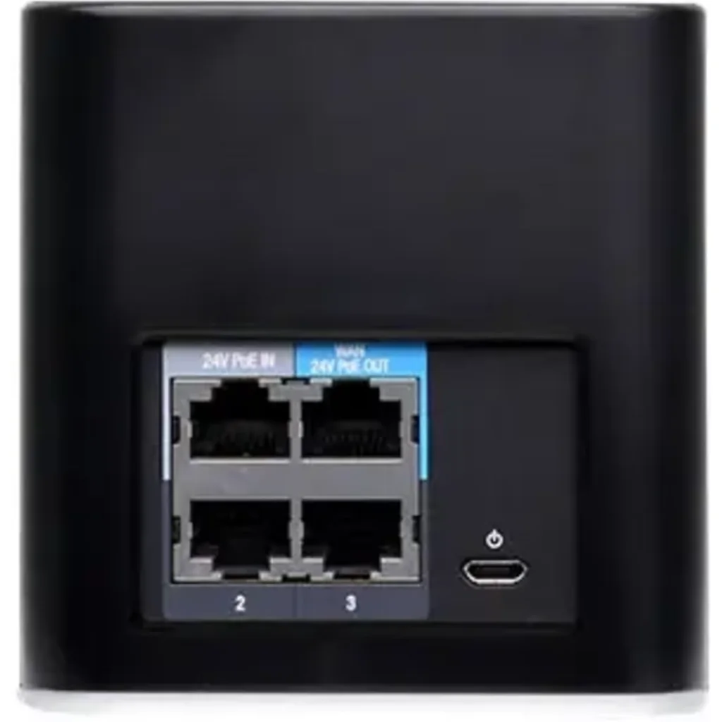 Imagen 1 de Access Point Ubiquiti AirCube ACB-ISP 4x10/100 PoE Wifi 2x2 MIMO 2.4GHz