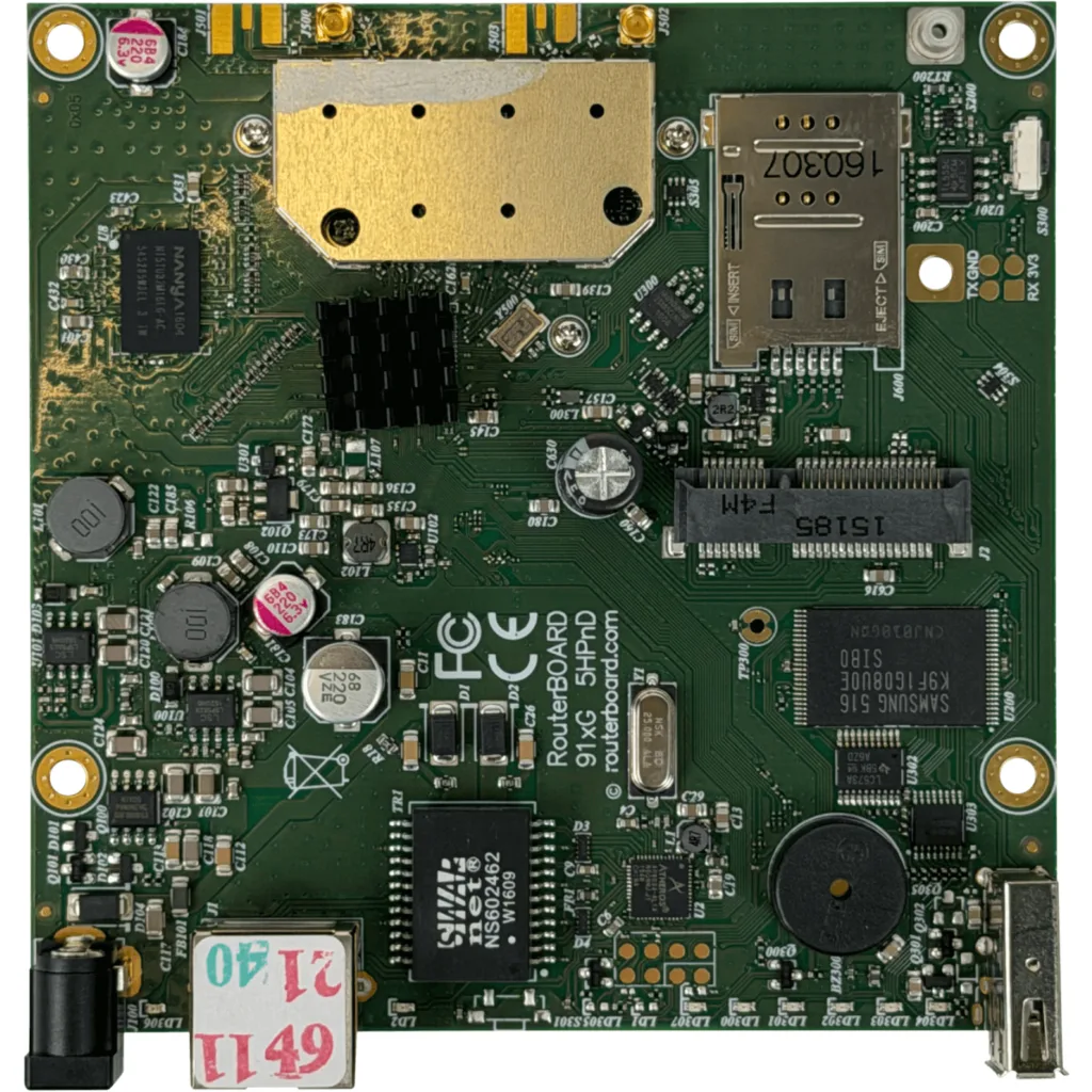 Imagen 4 de RouterBOARD 912UAG 5 GHz high power con Gigabit, USB, miniPCIe y RouterOS. Placa para integración en enlaces inalámbricos profesionales.