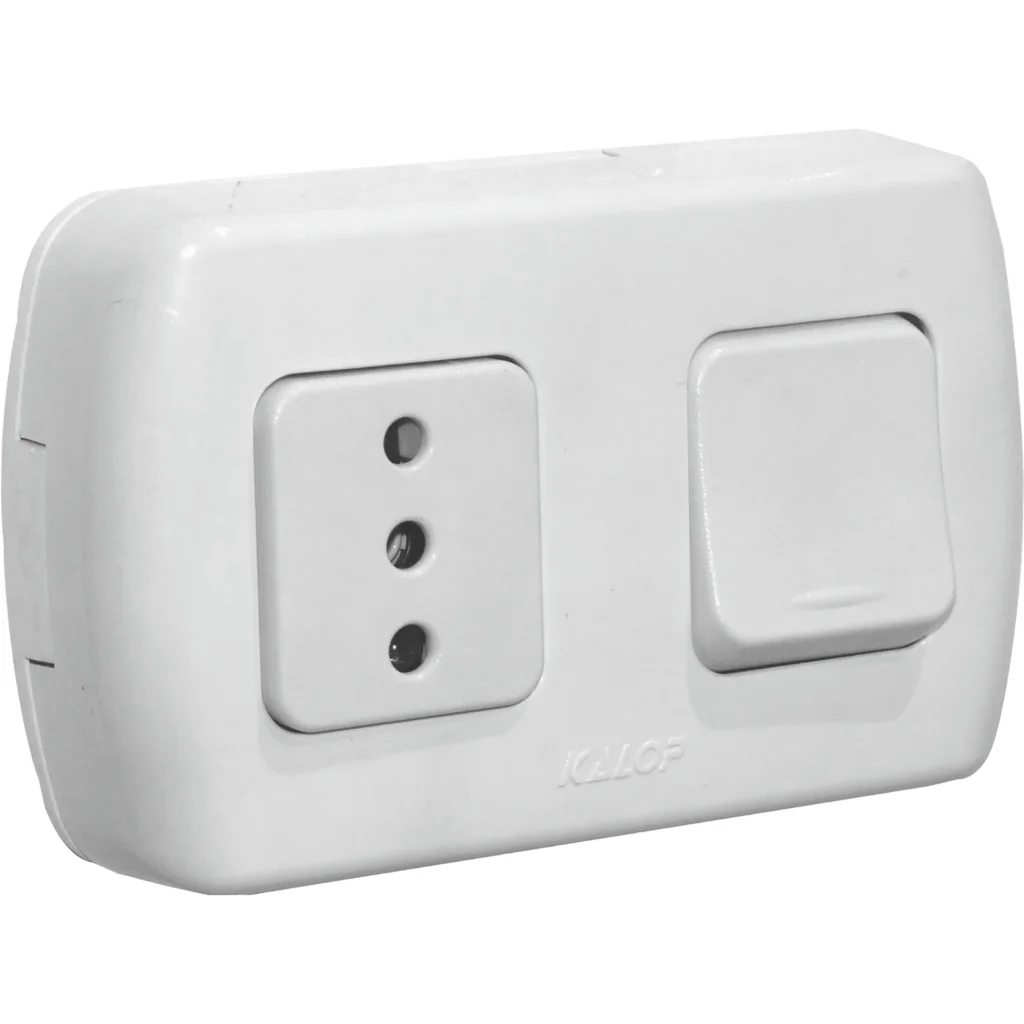 KALOP Interruptor Enchufe Sobrepuesto Blanco con-Tierra Tekna KS39674