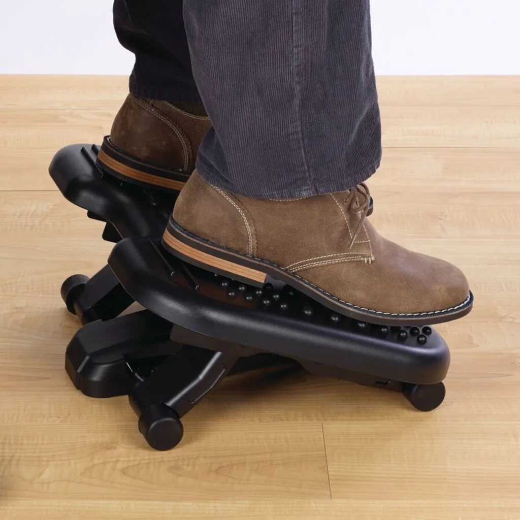 Imagen 2 de Apoya Pies Kensington Solemassage con Ajuste de altura 26074-K56155US/K56155