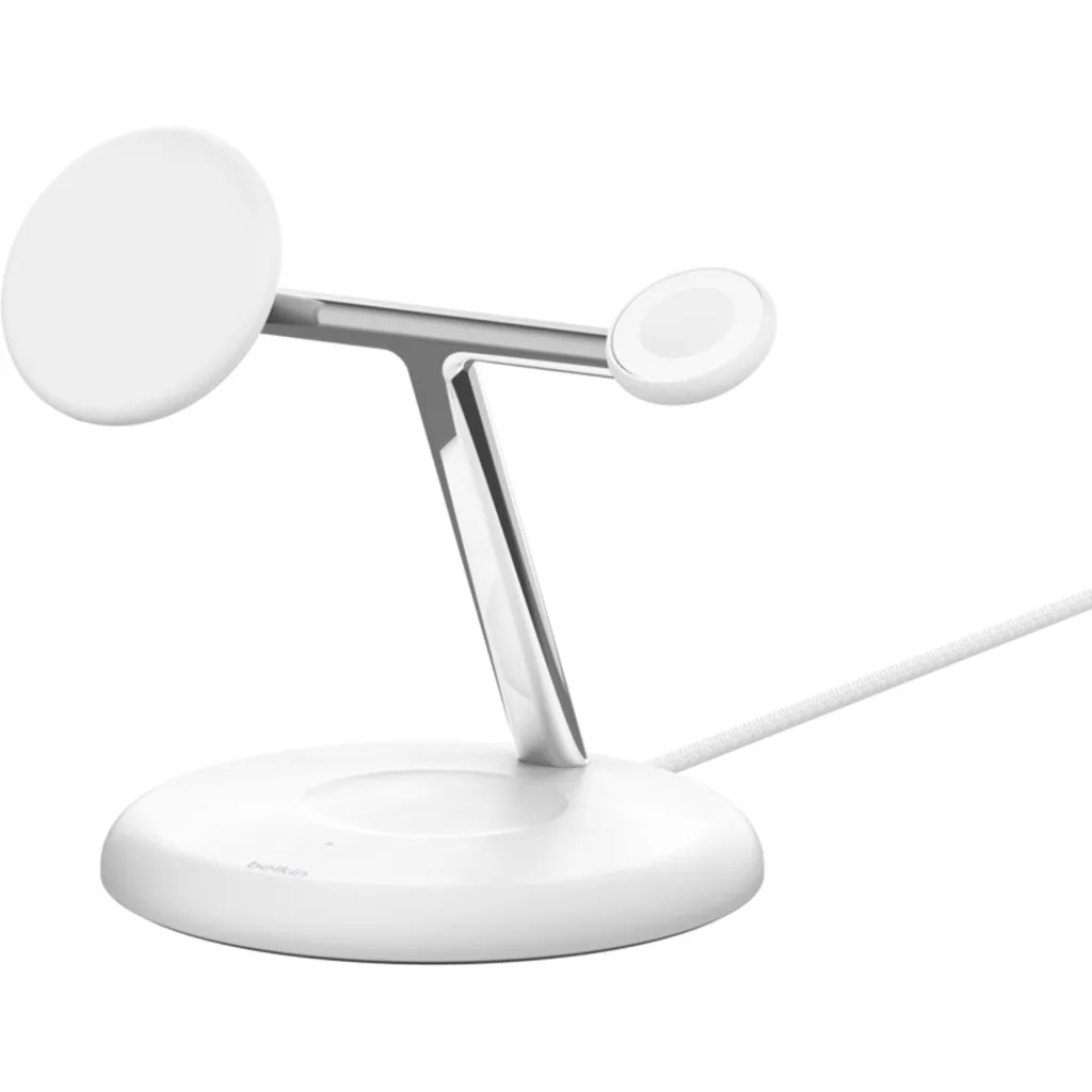 Base de carga 3 en 1 BoostCharge Qi2 15W Belkin blanca