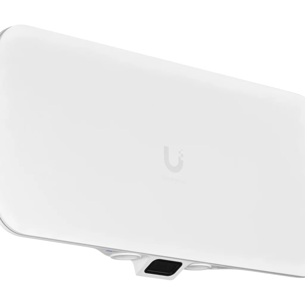 Imagen 4 de UniFi AP WiFi 7 Exterior - 5GHz (4x2 4 8.6Gbps 11dbi) 6GHz(4x4 6Gbps 11dbi)   (1
