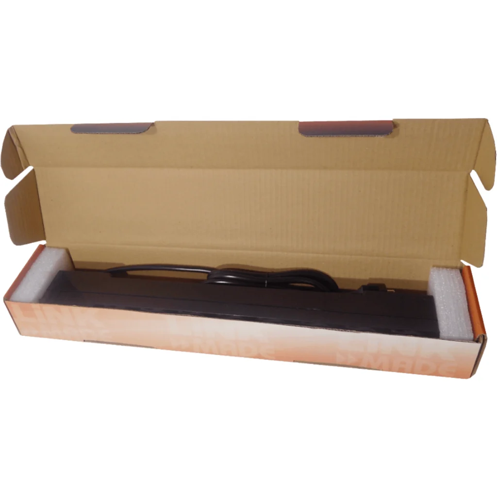 Imagen 2 de PDU LinkMade RG8CH, 8 enchufes Rack Inerruptor Piloto