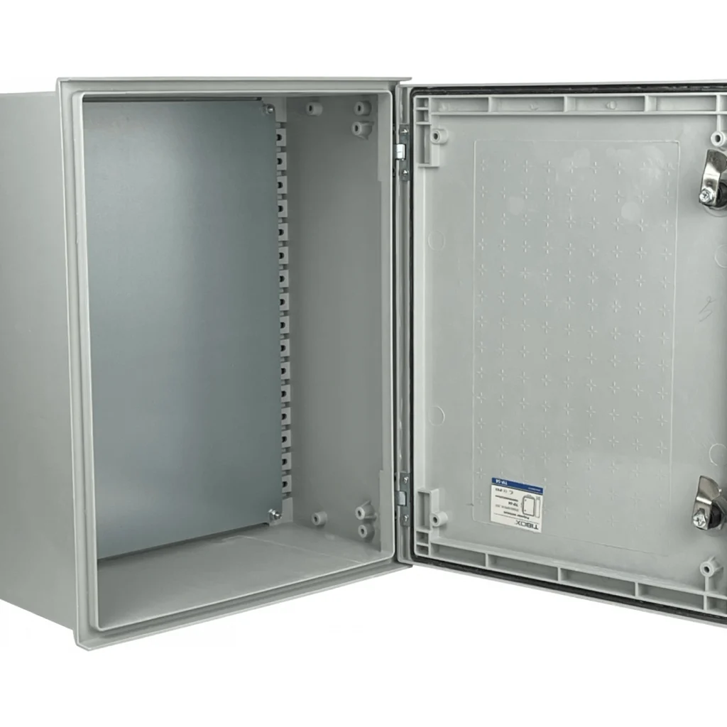 Imagen 3 de Tablero Estanco Tibox TIP-54, 200*400*500 Poliester IP65 RoHS c/placa ColorGris 