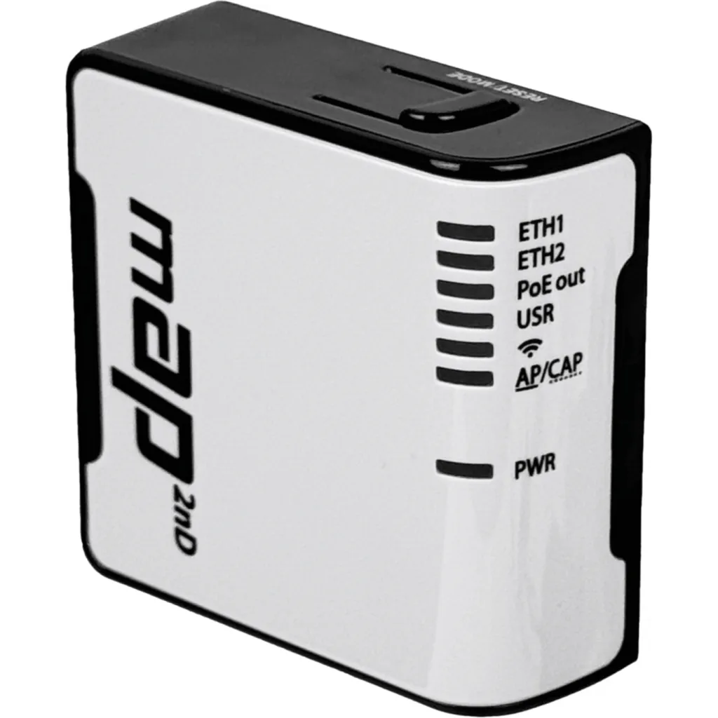Imagen 2 de MIKROTIK L4 2,4GHz 50mW 1,2dBi 2-100 1-USB PoE-in(10-57V/af-at)-out