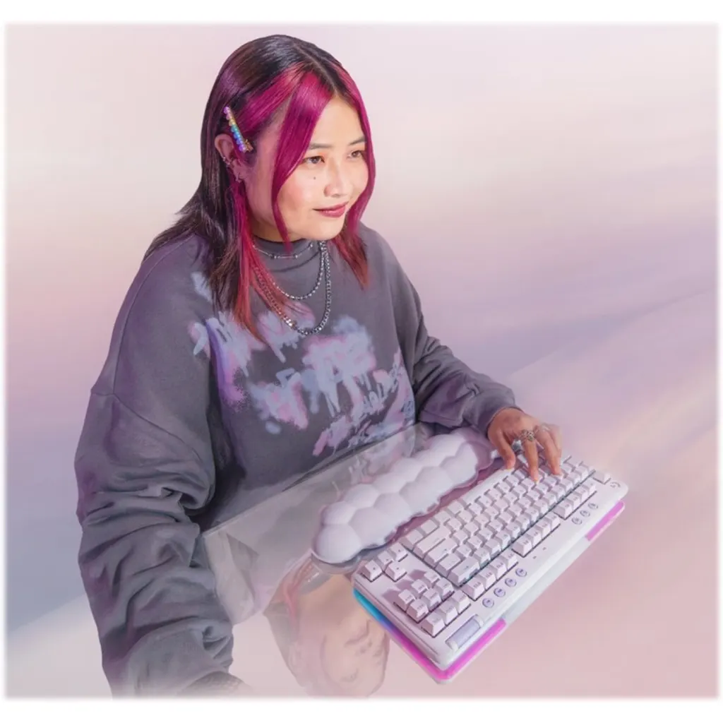 Imagen 3 de Teclado Inalámbrico Gamer Logitech G715, Inglés RGB Bluetooth Color Blanco