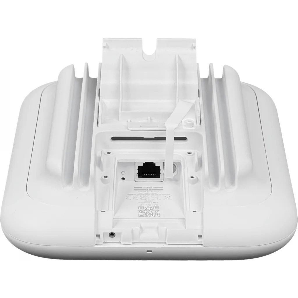Imagen 1 de Access Point Ubiquiti U7-Pro-Outdoor, Exterior WiFi 7, 10Gbps IP67 tribanda PoE+