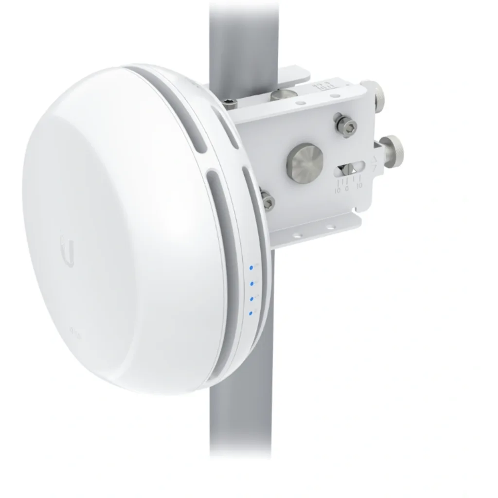 Imagen 2 de Antenas Ubiquiti 60GHz 57-66GHz 1-10G 1-SFP+10G 6Gbps 2km inc-48V 189mm GPS