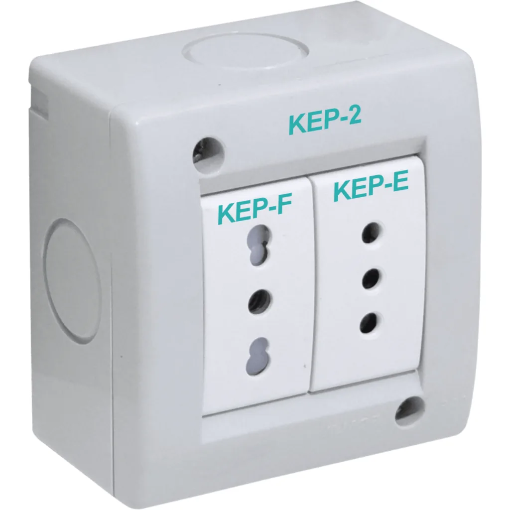Imagen 3 de KALOP 10/16A Blanco 2b+T Enchufe Hembra 250V req/KEP-A KL40260